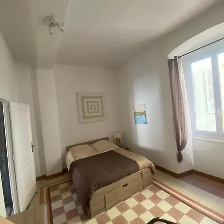 Appartement Climatise,Idealement Situe 100M Du Vieux Port. Bastia  Exterior photo